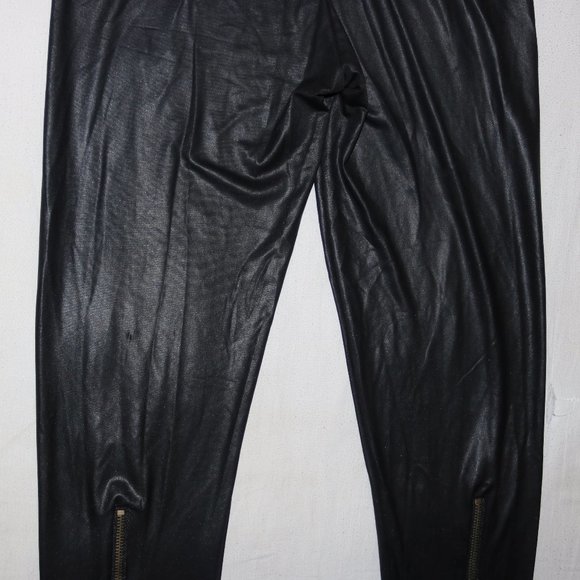 Wet Seal Faux Leather Pants ZIPPER BOTTOMS w25x27 - Picture 8 of 10